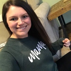 Meet your Posher, Laura